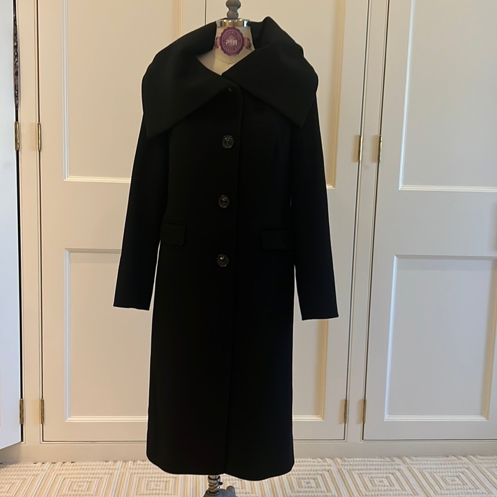 Black Wool Cinza Rocca coat size 4 excellent condition